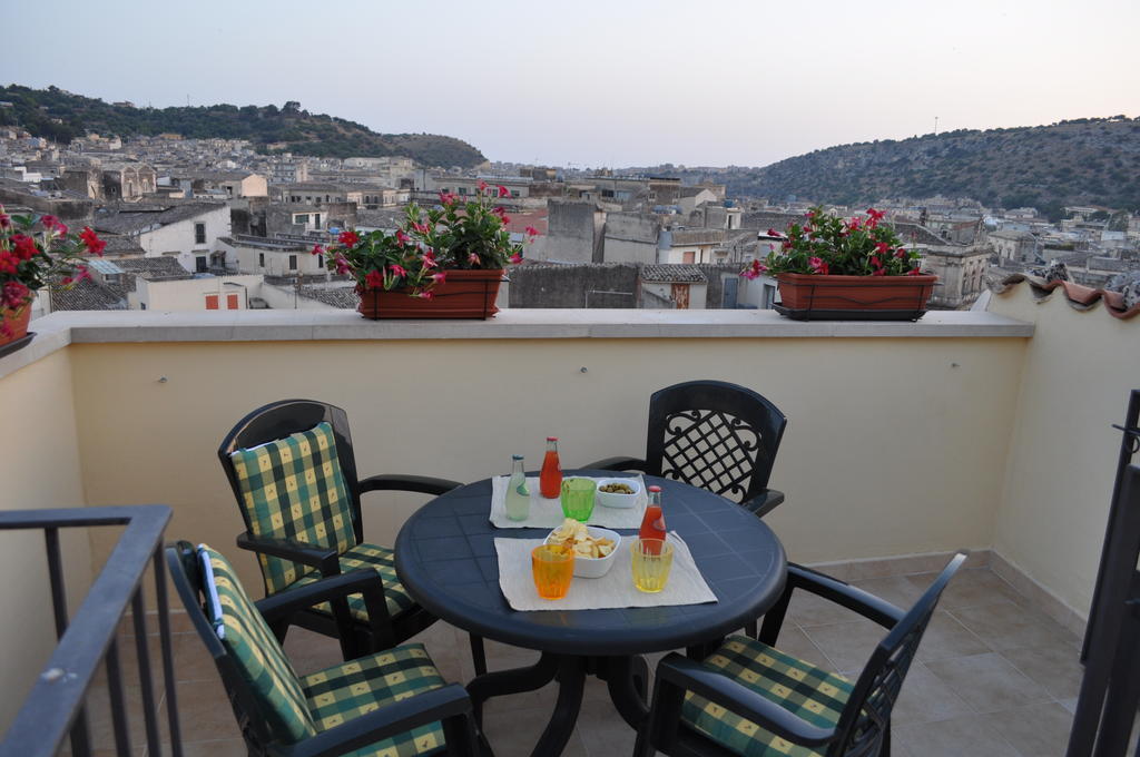 B&B Casa Lucrezia Шикли Екстериор снимка
