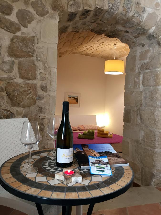 B&B Casa Lucrezia Шикли Екстериор снимка