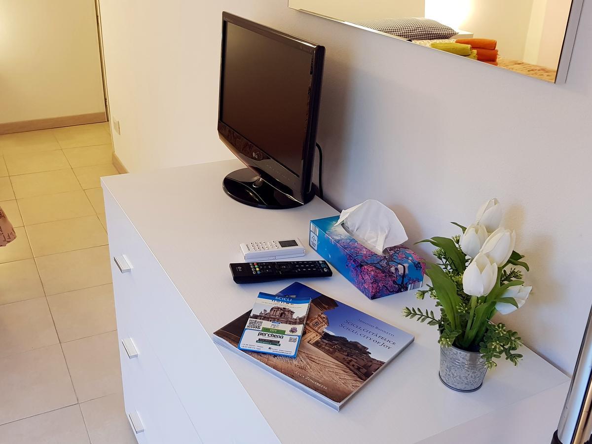 B&B Casa Lucrezia Шикли Екстериор снимка