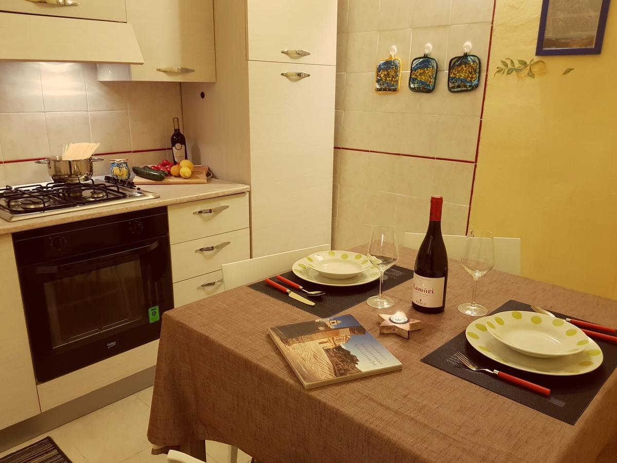 B&B Casa Lucrezia Шикли Екстериор снимка