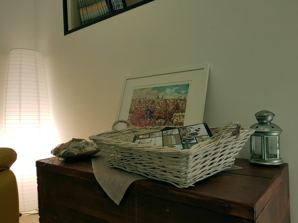 B&B Casa Lucrezia Шикли Екстериор снимка
