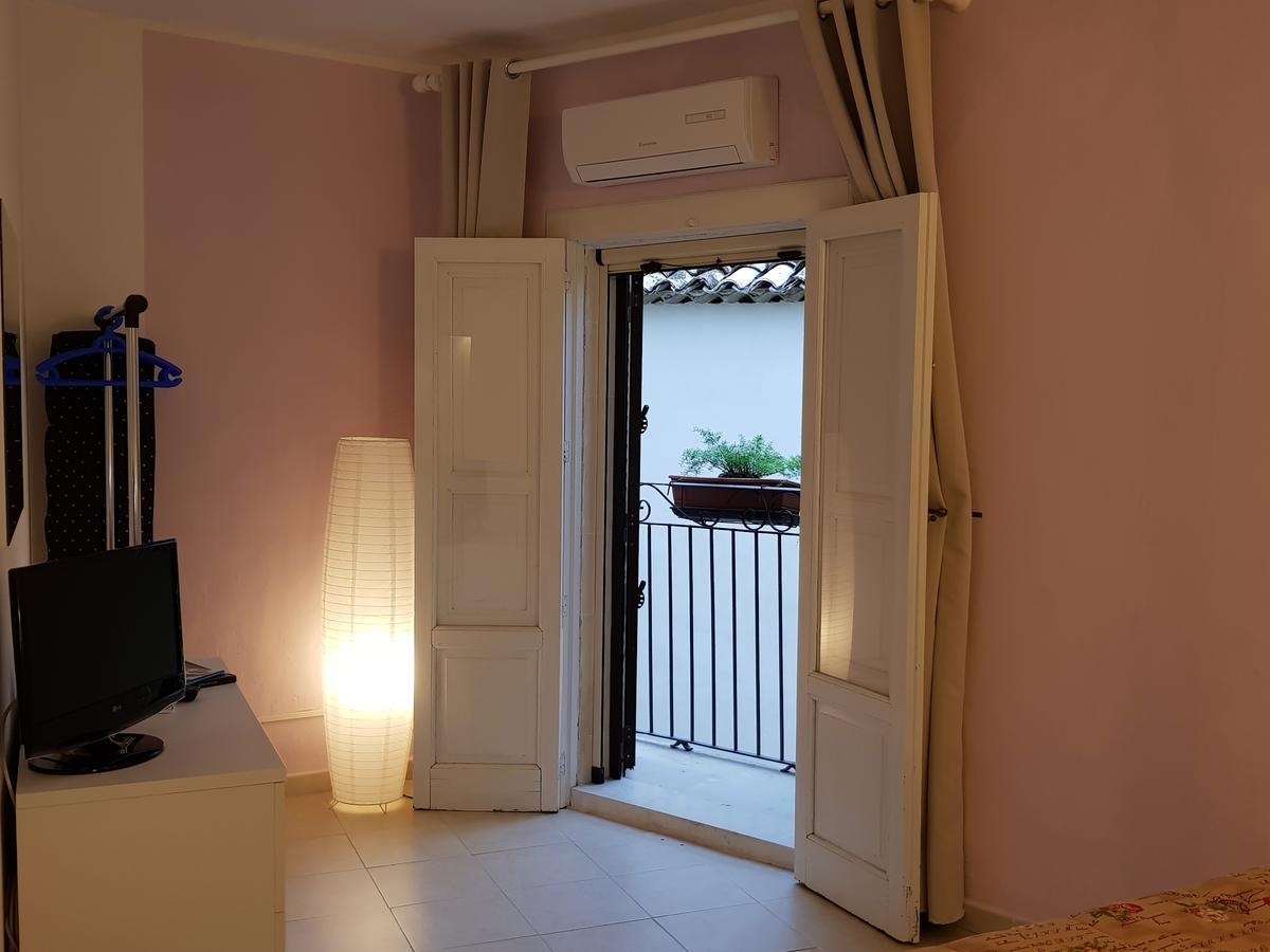B&B Casa Lucrezia Шикли Екстериор снимка